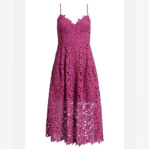 Astr the Label Lace A-Line MIDI Dress - Small